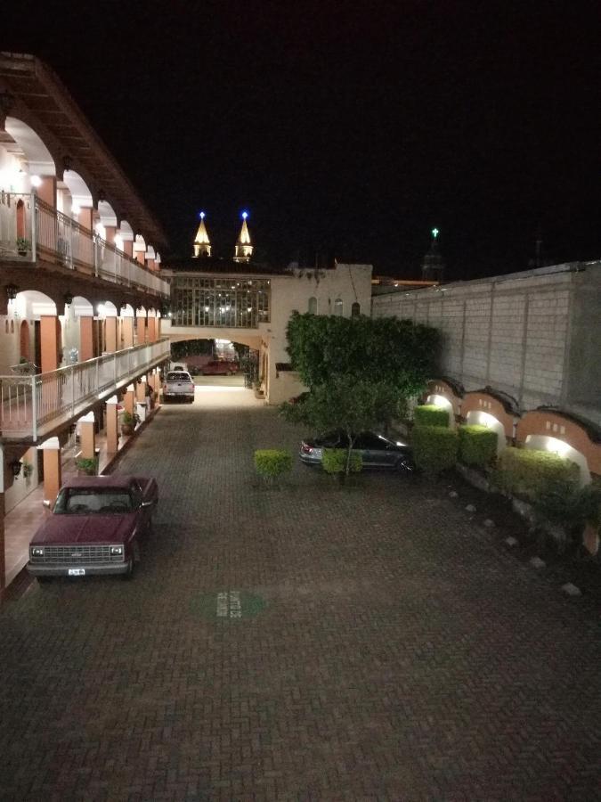 Hotel Providencia タルパ・デ・アジェンデ エクステリア 写真